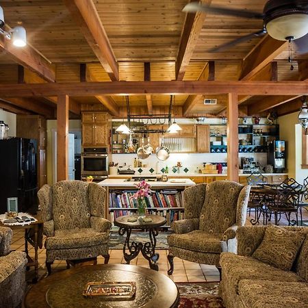 Mountain Harbour B&B Roan Mountain Екстериор снимка