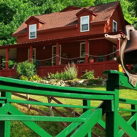 Mountain Harbour B&B Roan Mountain Екстериор снимка