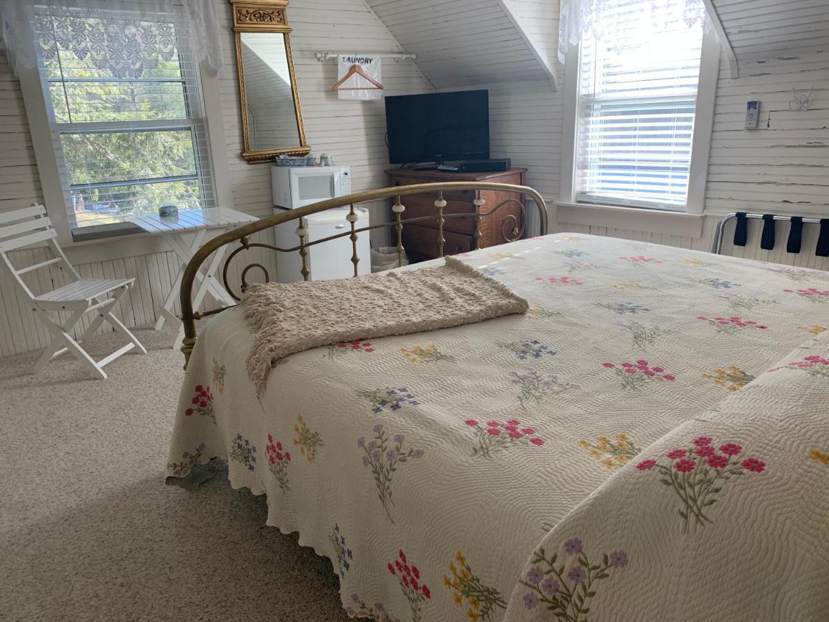 Mountain Harbour B&B Roan Mountain Екстериор снимка