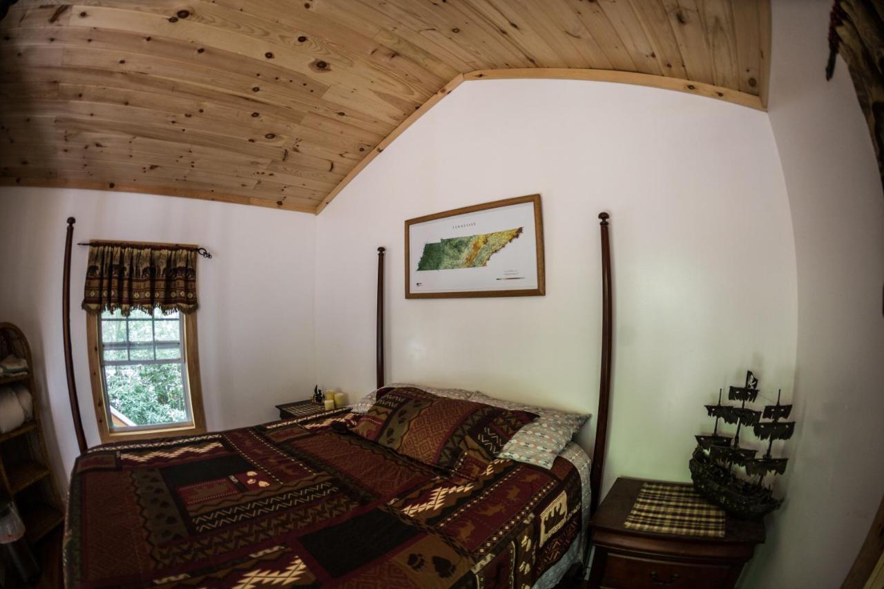 Mountain Harbour B&B Roan Mountain Екстериор снимка